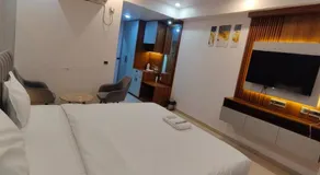 RrHEAVENSTAY - Image 5