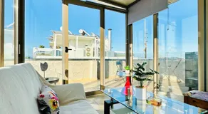 Connie's Sea Side Apartment 2B - Image 2