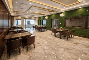 Hotel kichha embassy - Image 3
