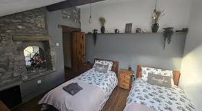 Rose Cottage - Cosy cottage in Millers Dale - Image 2