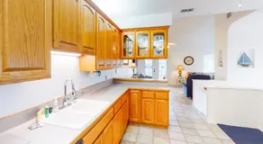 Acapulco Unit A - Image 4
