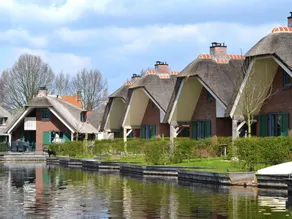 Waterfront Villa with Private Jetty - Image 5