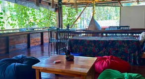 A Lounge Hostel - Image 2