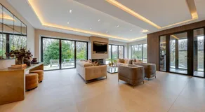 Brook Bottom Farm luxury apartments and Farmhouse - Image 2
