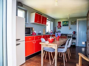 Bungalow in Pendeen With Stunning Sea Views - Image 4