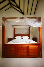 The Shenu Lake House - Image 2