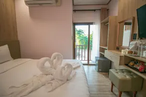 Standard Queen room - หยกน้ำผึ้ง Calsite ladycute - Image 3