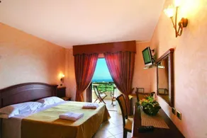 Santa Chiara Hotel Residence - Image 3