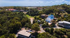 Perfect for large families, with a great ocean view - Image 5