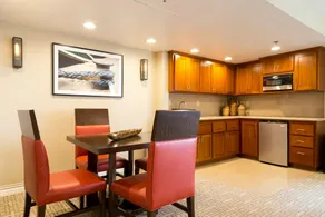 Coronado Beach Resort - Image 5