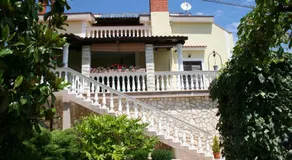 Apartments Petricic with swimming pool - Image 5