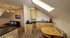 Sawadee Apartments - Image 5