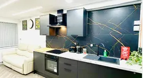 Birmingham City Centre- 9 bed house with free parking - Image 3