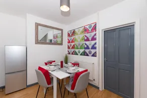 Graham Street Lodge - Image 5