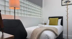Squarezzz - Group Accommodation - Image 4