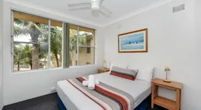 Oxley Cove Holiday Apartment - Image 2