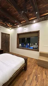 AALNA - A Luxurious Villa with Open Sky Jacuzzi - Image 2