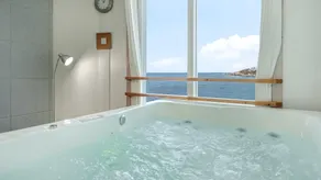 Pohang In The Blue Spa Pension - Image 5
