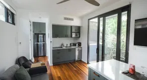 Bushland setting close to Sydney CBD- stand alone apartment - Image 3