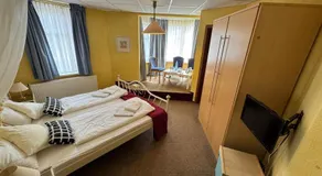 Hotel Deutsche Hof - Image 2