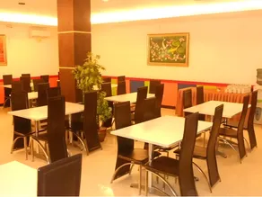 Parma Panam Hotel - Image 3
