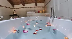 VILLA VINICIA, pool, jacuzzi, airco - Image 5