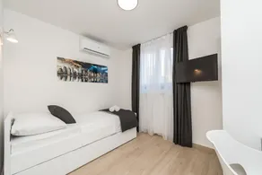 Luxusvilla Solis - Vier Schlafzimmer Villa mit Terrasse und Meerblick - Image 3