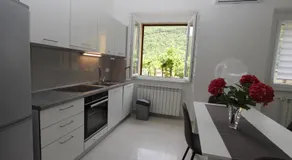 L APARTMENT - Image 5