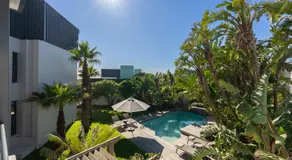 ocean12 Guesthouse Sunset Beach - Image 3