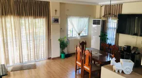 Dams Guesthouse - Image 4
