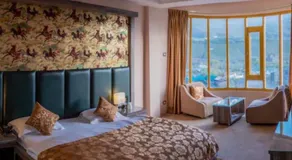 Iqbal Himalayan stay Hotel and Restaurant - Image 2