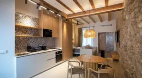 Mon Suites San Pedro - Image 2