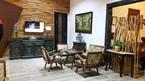 Puri Minggiran Guest House - Image 2