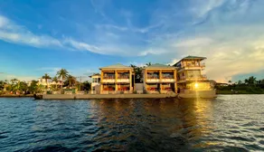Mira's PMC Lakeshore Resort - Image 4