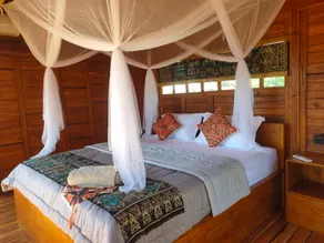 VANAYA LODGE , Aesthetic Wooden Cabin - Image 2