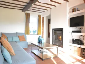 Peaceful Holiday Home - Image 2