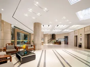 Vienna Classic Hotel Zhanjiang Seaside Park Seaview Promenade - Image 2