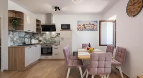 Seafront Apartments Nana - Image 5