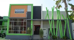RedDoorz Syariah near Balai Kota Probolinggo 2 - Image 3