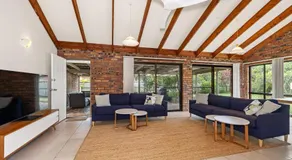 Coastal Paws Pet friendly, family beach house in Pottsville - Image 2