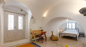 Skounas Home - Image 2