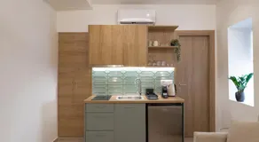 AthenianNest Asomaton Boutique Studio in Psyrri near Acropolis - Image 3