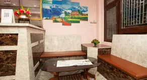 OYO 814 Machhapuchhre Hotel - Image 2