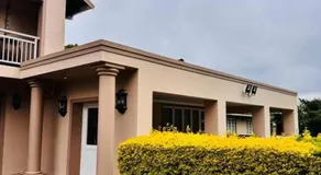 Family Home, Hillcrest - Image 3