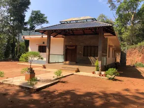 Adis Home - with beautiful water falls - Image 3