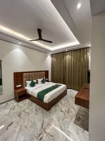 Hotel Ratan Elite - Image 2