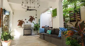 Beachside One bedroom Apt steps from prime beach generator parking included - Image 2