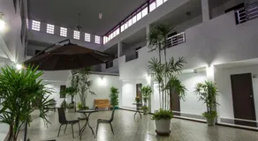 Maison de Cheer - Image 3