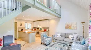 Frith Farm House Cottages - Image 4