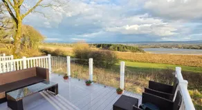 Tw Luxury Caravan - Image 3